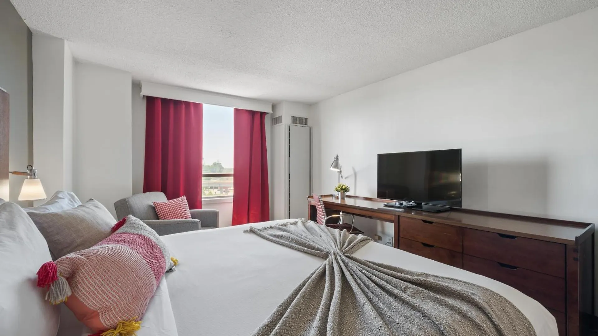 Apartmanhotel 315 Loso Hotel Airport Charlotte